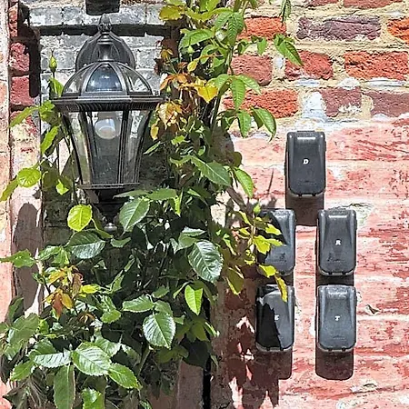 La Maison De La Duchesse De La Valliere - Parking Prive Gratuit 3* Mons