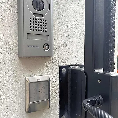 La Maison De La Duchesse De La Valliere - Parking Prive Gratuit 3* Mons